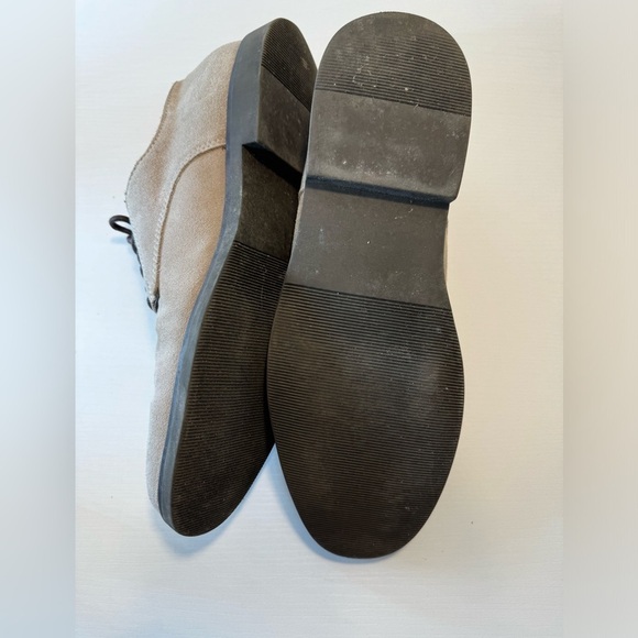 Men’s Banana Republic Tan Suede Leather Brown Lace Casual Dress Shoe size 9 - Picture 5 of 13